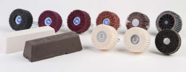 Schleif- und Polierset mit 6 mm Schaft, inkl. Polierpasten